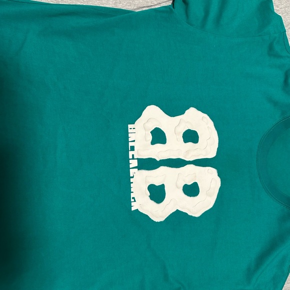 Balenciaga Tee - Picture 2 of 6